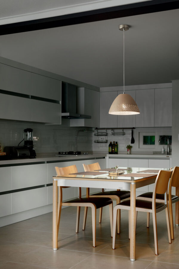 beautiful-dining-room-and-kitchen